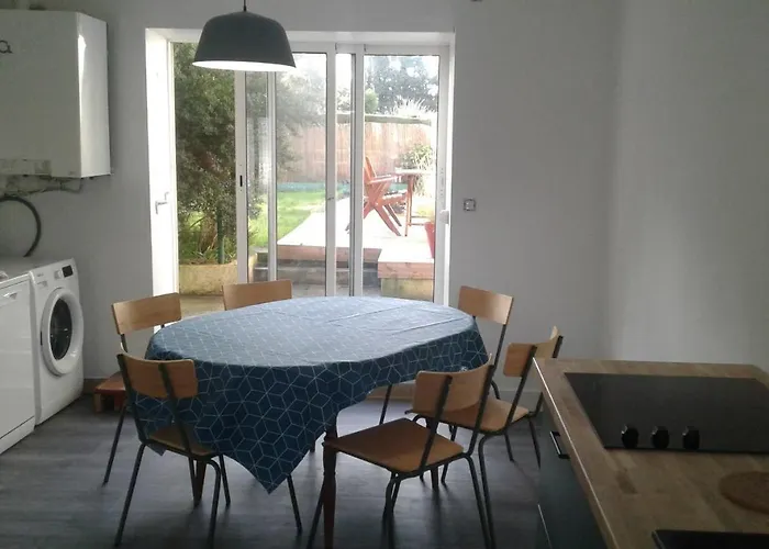 A 50m De La Par Chemin Pietonnier ! Holiday home