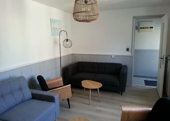 A 50m De La Par Chemin Pietonnier ! Holiday home Reville